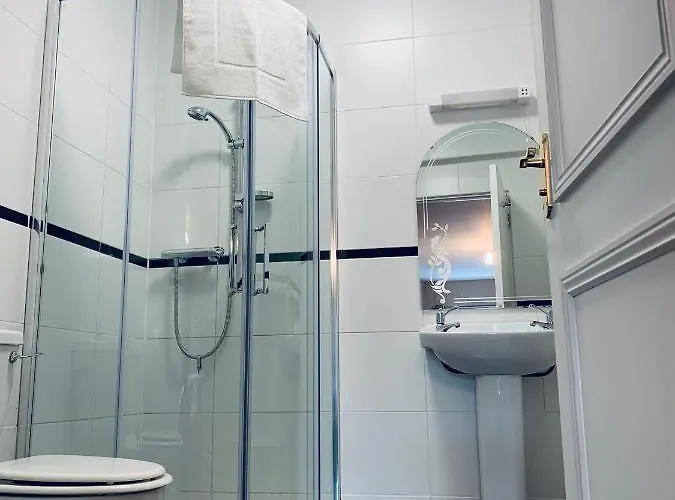 Отель The Anglers Rest *